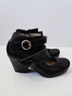 Miz Mooz Dale Mary Jane Ankle Boots Size 9 Leather Heels EUC